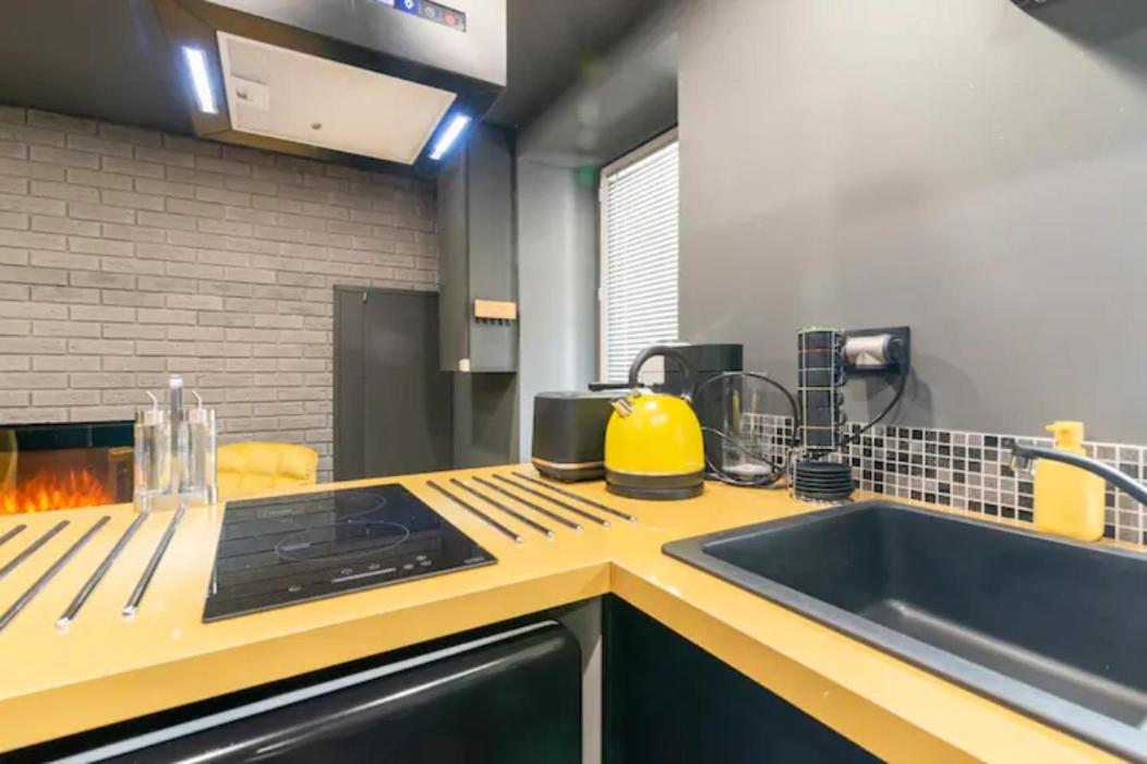 Black & Y'Hello T2 : Wifi/Parking/ 5' Centre-Ville 앙굴렘 외부 사진